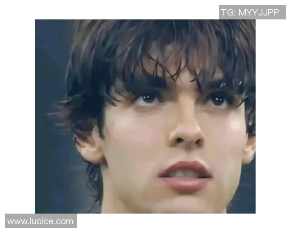 卡卡：从巴西天才到世界足球舞台的传奇巨星