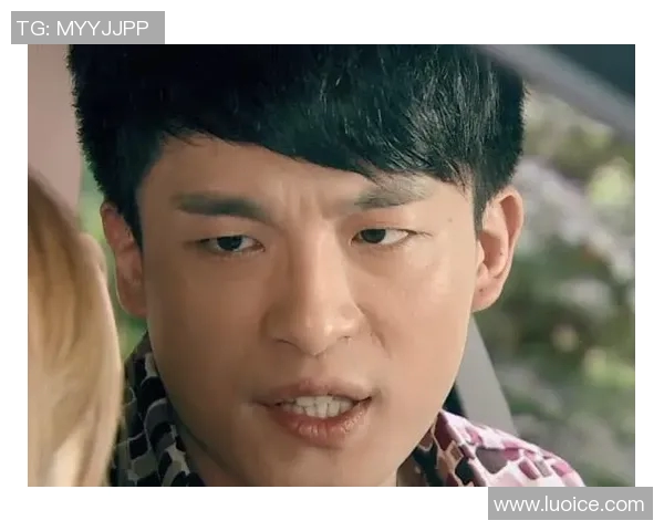 足球球星与爱情公寓的浪漫邂逅揭示职场与爱情的双重挑战